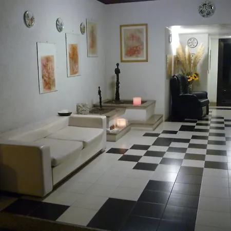 Cà D'artisti Couette-café Caorle