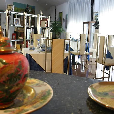 Ca D'artisti 4* Ca Corniani