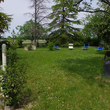 Ca D'artisti Nocleg ze śniadaniem 4*