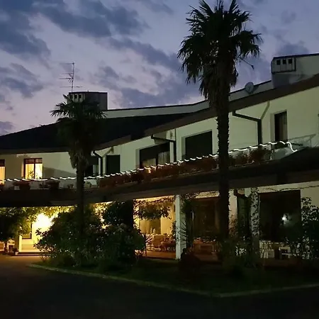 Bed & Breakfast Ca D'artisti *