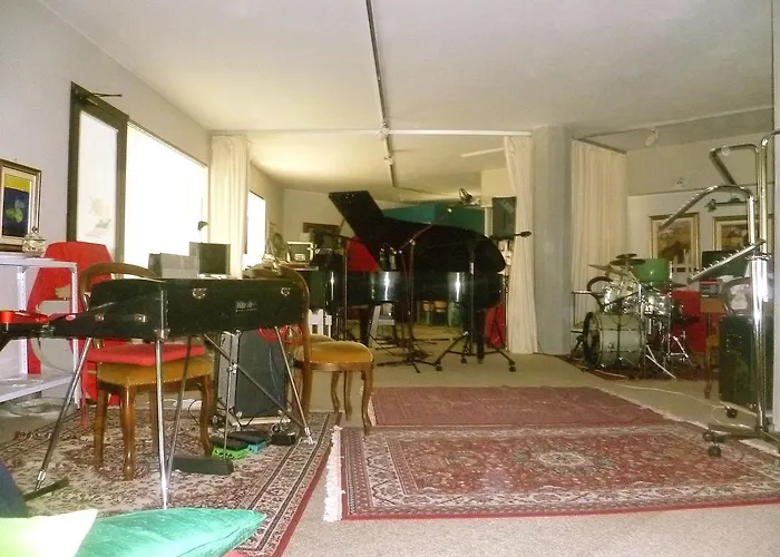 Ca D'artisti 4* Ca Corniani